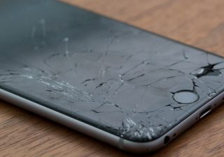 史上最もつまらないiPhone発表会。スマホの次を探すアップル