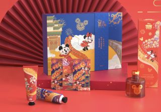 ねずみ年にミッキーが主役! ディズニーは人気ブランドとのコラボ商品が続々