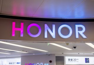 「打倒ファーウェイで行け。ファーウェイを越えろ」 Honorを手放したファーウェイCEOの惜別の言葉