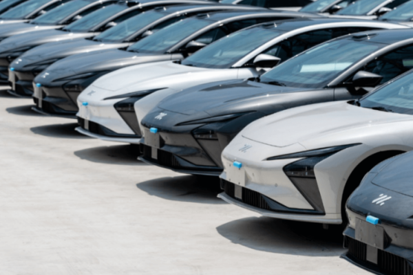 上海汽車、アリババが設立のEV「智己汽車」、評価額約6000億円に