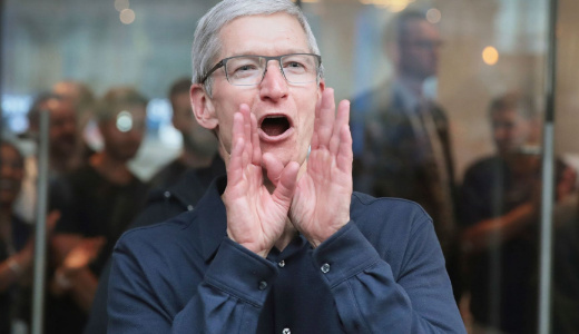「Hey Siri なぜiPhoneは1099ドルもするの？」「価格以外に驚きない」アップルにブーイング殺到