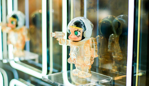 中国発フィギュアブランド「POP MART」、海外でブランド力発揮なるか　ディズニーとのコラボも
