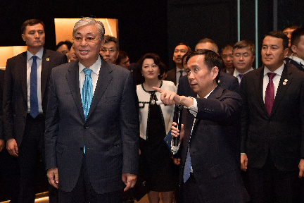 ジャック・マーに代わりアリババ新会長となったダニエル・チャンの就任初日
