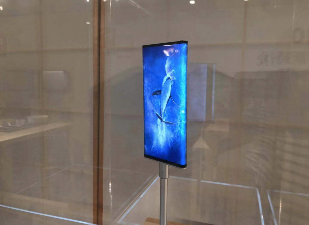 シャオミ、30万円のスマホ「Mi MIX Alpha」でハイエンド市場復活をアピール
