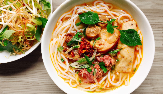 手打ち麺のフランチャイズ「張立新牛肉空心麺」：エンジェルラウンドで約1億5000万円を調達