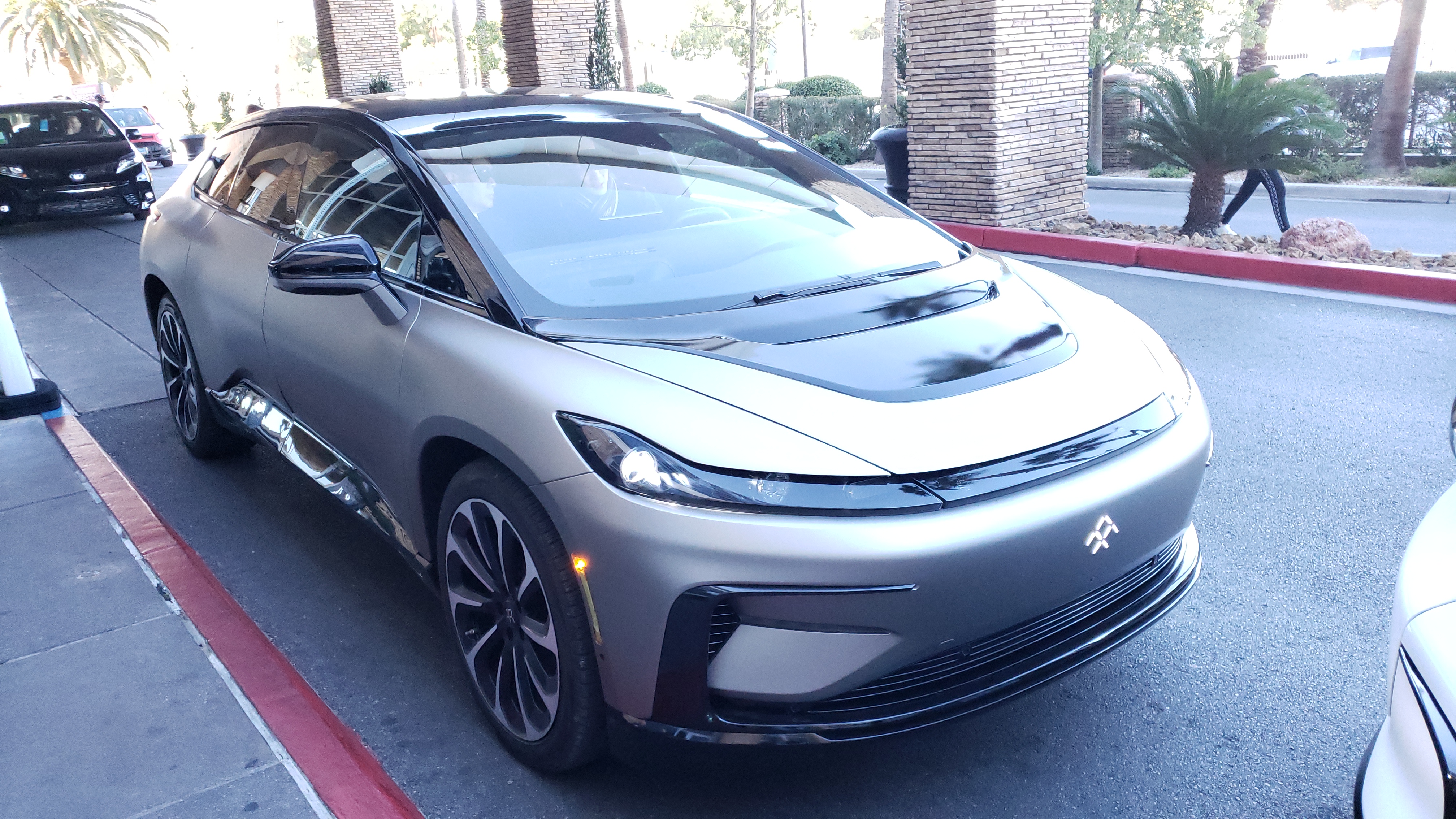テスラに挑む、ファラデーの高級EV「FF91」がCES2020に初登場　年末に量産化か