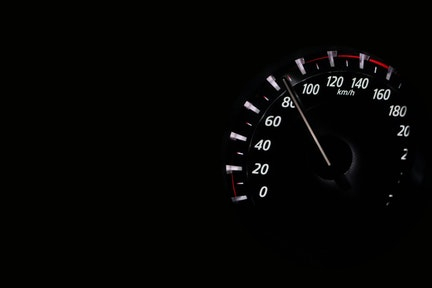 中国保険最大手「中国平安」が印ベンチャーに初投資、自動車販売情報サイト「CarDekho」：約76億円を調達