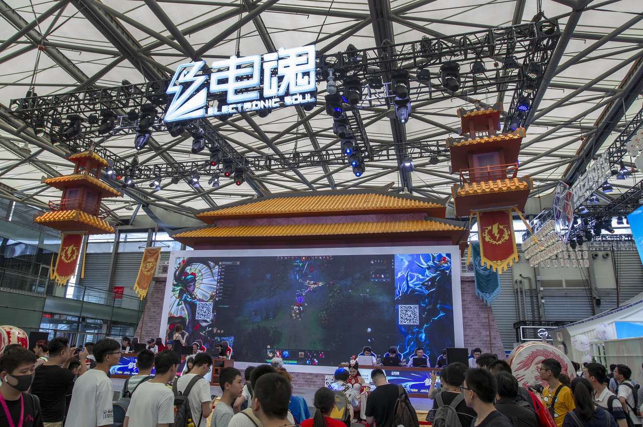 中国のゲームライブ配信業界の行方　「虎牙」と「闘魚」の２トップとなるか？