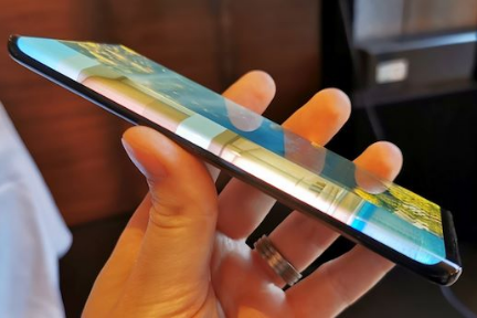 液晶パネル企業「TCL華星」、シャオミのMi 10に曲面ディスプレーを供給