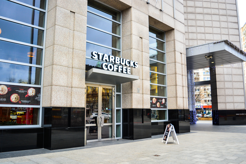 スターバックス、中国でオンライン共同購入サービスを開始　オフィスでの需要拡大を狙う
