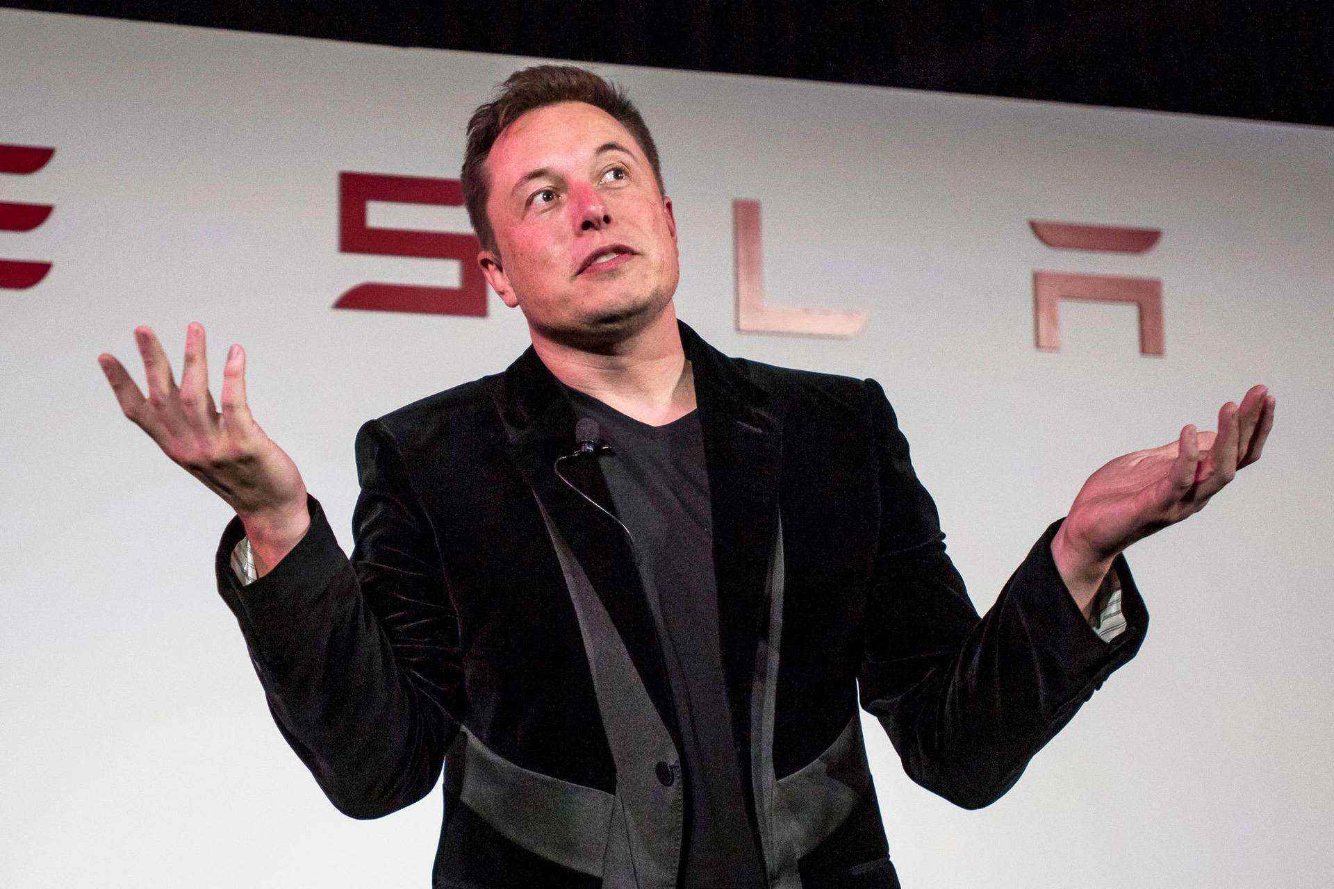 時価総額でトヨタを超えたテスラ　急成長はバブルか