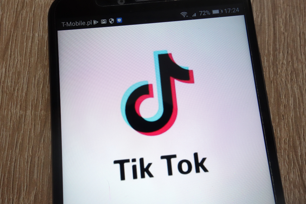TikTokが米国初のライブコマース、ウォルマートとのコラボで1万人が視聴