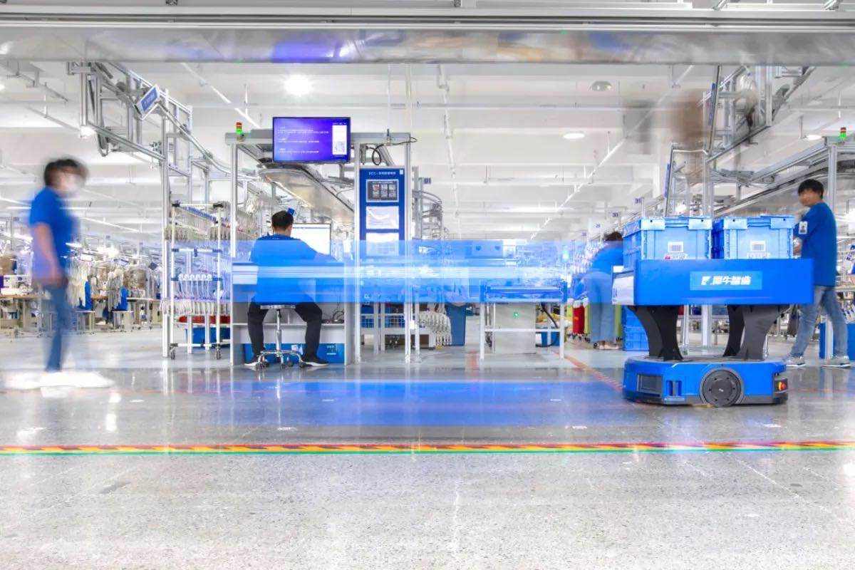 アリババ、新小売の次に「新製造」　元ユニクロ幹部が変革する次世代デジタル工場