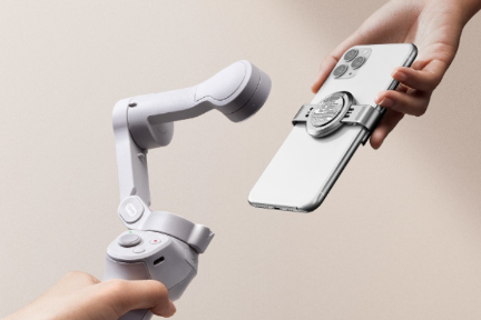 DJI、画期的なマグネット着脱式のスマホ用ジンバル「DJI OM4」をリリース
