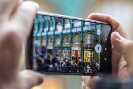 20年世界5Gスマホ出荷台数2.4億台、67.7%を中国市場が貢献