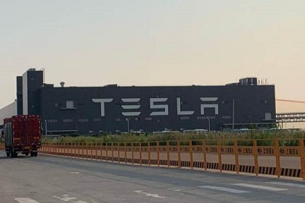 テスラ、上海工場でModel3の生産能力が年間25万台の目標達成
