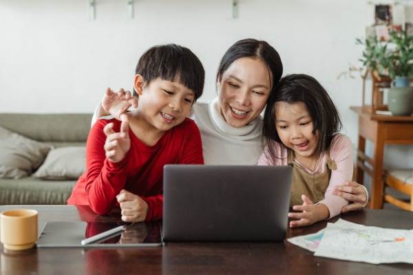 IT大国目指す中国、子ども向けプログラミング教育「編程猫（CODEMAO）」、業界最高額の200億円を調達