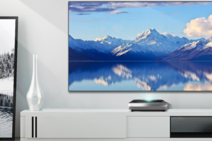 CES 2021：ハイセンス、世界初のソーシャル機能付きフルカラーレーザーテレビを発表