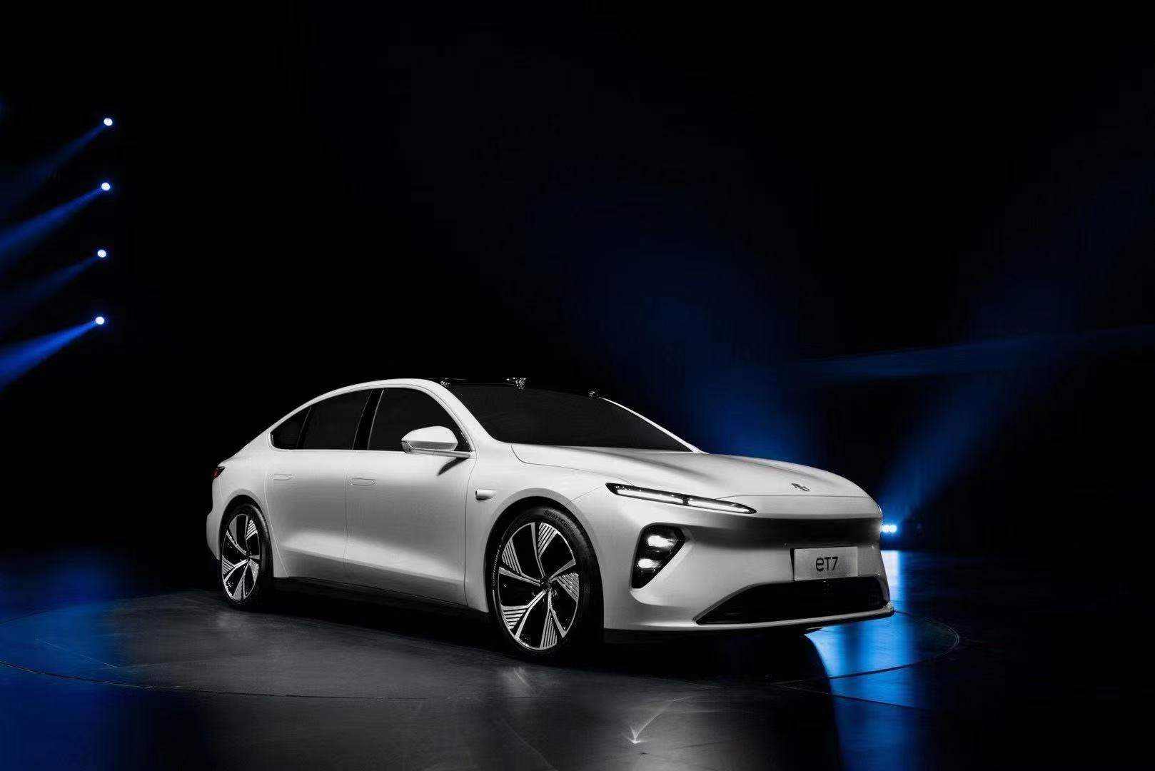 中国新興EV「御三家」、21年の販売台数はいずれも9万台超え　