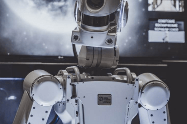 ABBグループ、上海で「ロボットによるロボット製造」を実現へ