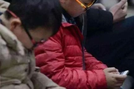 中国教育部、未成年者向けゲームサービスの夜間配信中止を指示