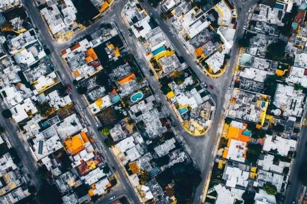 地図アプリでらくらく家探し、不動産ポータルサイトとアリババ系「高徳地図」が提携