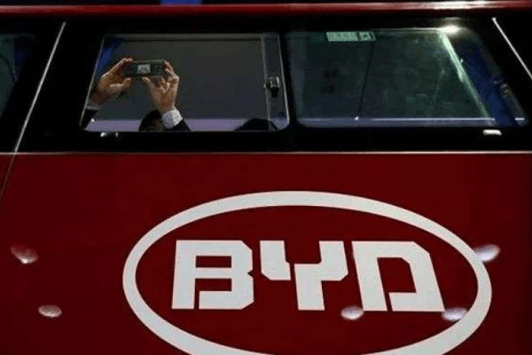 中国BYD、ケニアでEVミニバンを販売開始　現地バス会社も導入