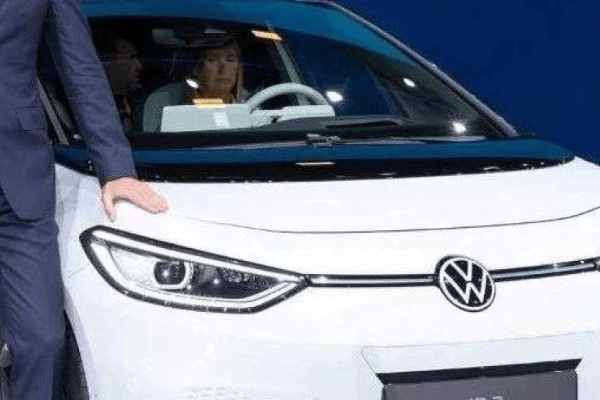 VW、対中投資の拡大とEV分野の研究開発・生産拡大を表明