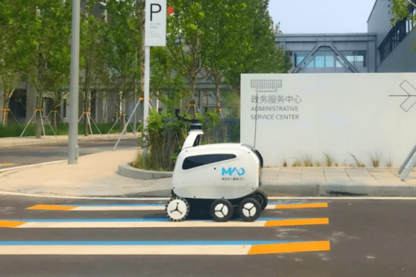 コロナ禍で注目される無人配送車　北京市が特定エリアで3社の運営を許可