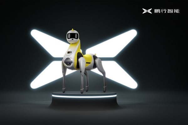 中国EVメーカー「小鵬汽車」、世界初の騎乗可能な馬型ロボットを公開