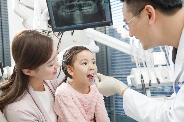 新興マウスピースブランド「vvsmile」、評価額が80億円超え　同業他社も買収