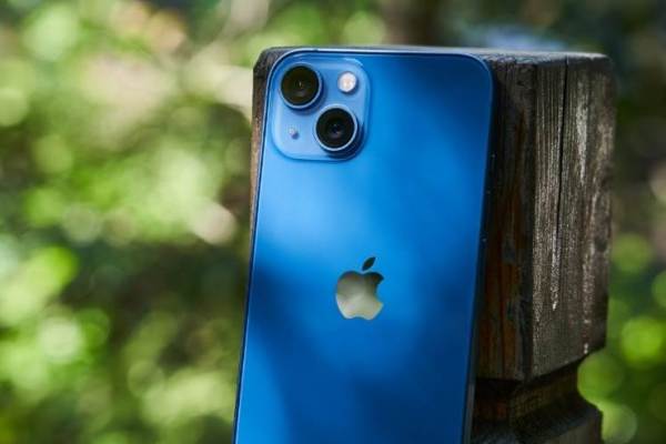 アップル、iPhone13の生産優先でiPadを減産か　チップ不足深刻