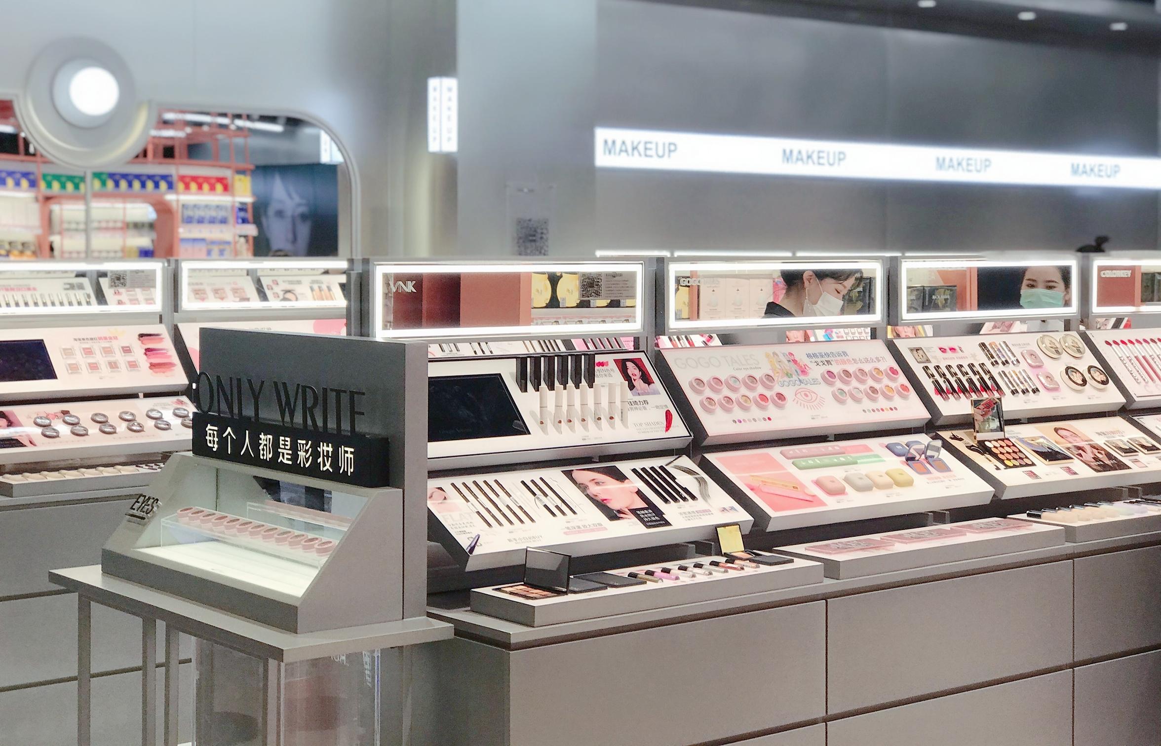 「美容部員なし」「商品試し放題」。　無人化進むコスメショップ「ONLY WRITE」が資金調達