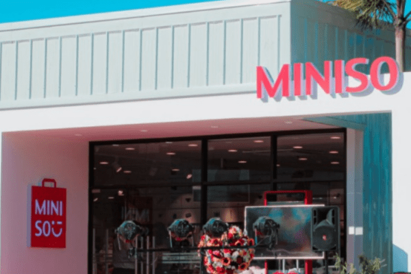 中国雑貨チェーン「名創優品（メイソウ）」、世界5000店舗目を米ボストンにオープン