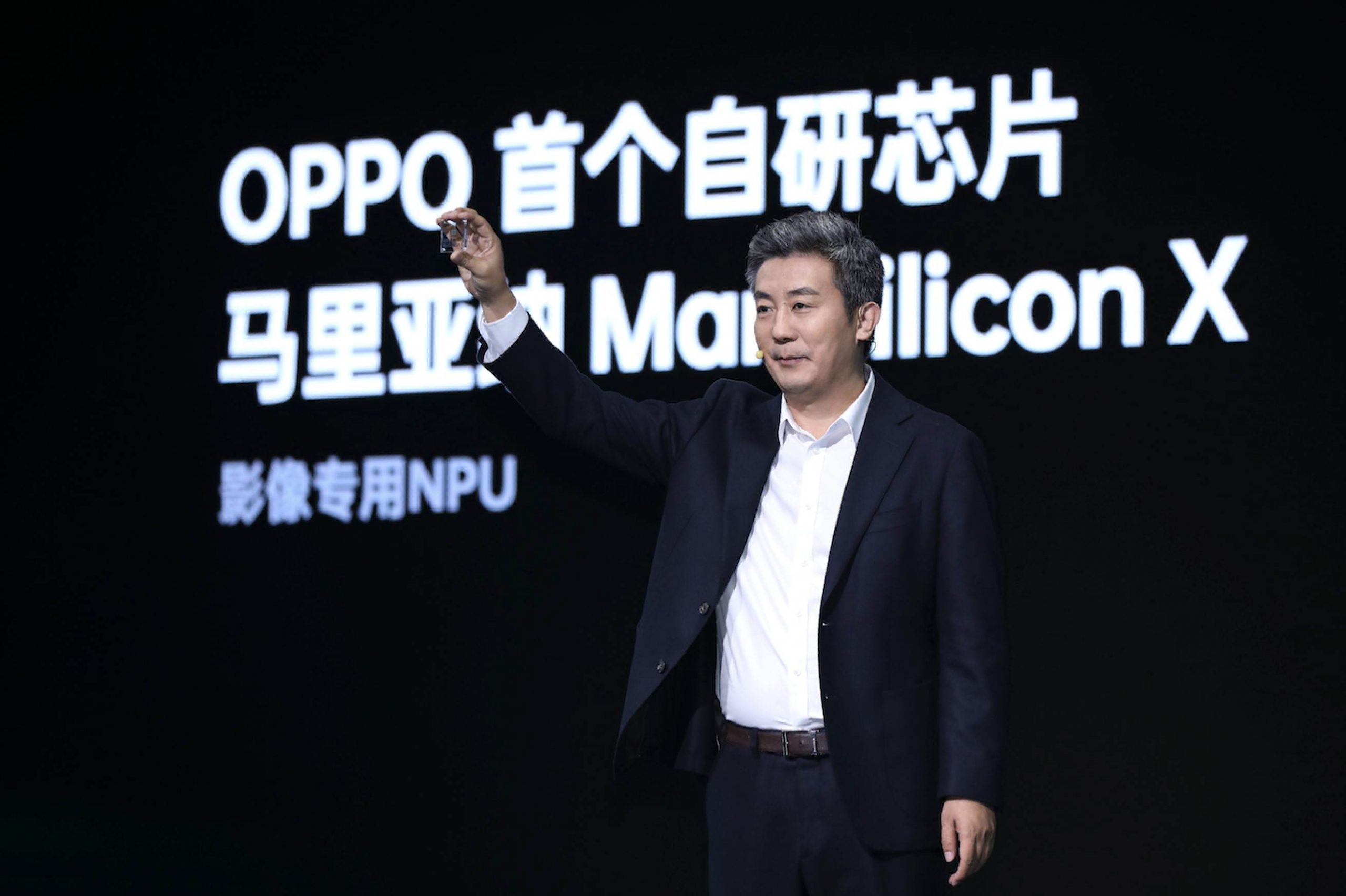 OPPO初の自社開発チップは画像特化のNPU　超軽量スマートグラスも初お披露目