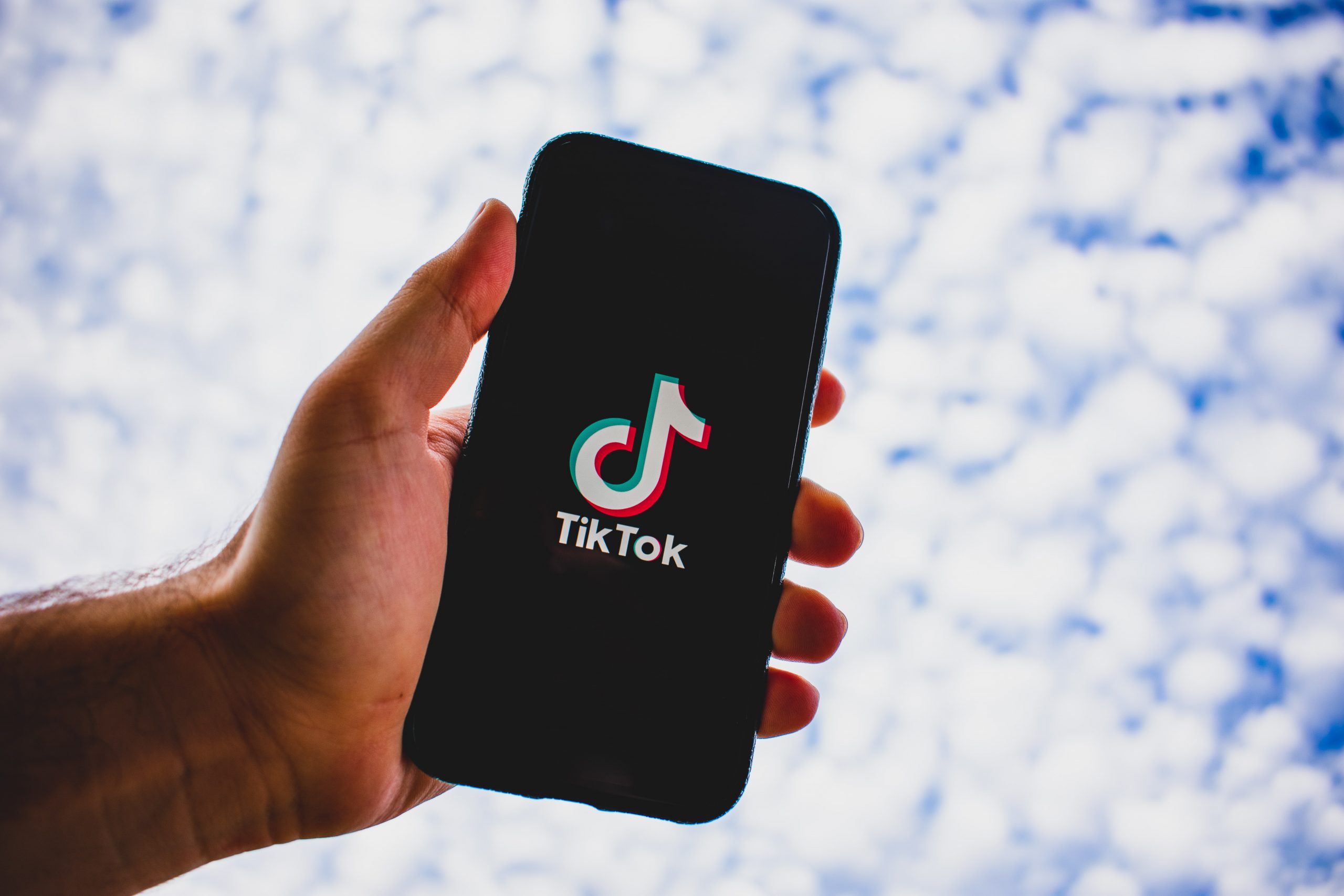 TikTok、22年末までにDAU10億人超を目指す　ブラジル市場に参入も前倒し
