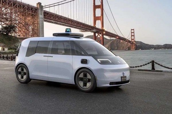 中国吉利と米Waymo、無人タクシー用EVの開発で提携