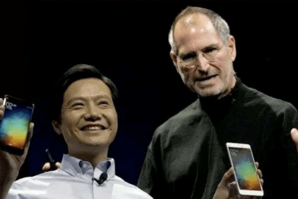 21年世界スマホ出荷約13億台、トップ3はサムスン、アップル、シャオミ