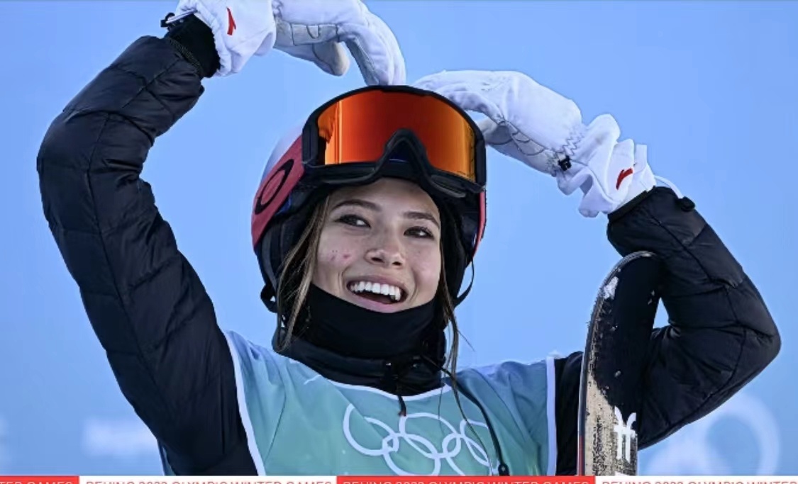 中国帰化の美女スキーヤー谷愛凌、ビッグエア初代女王に　アクセス殺到でSNS撃沈