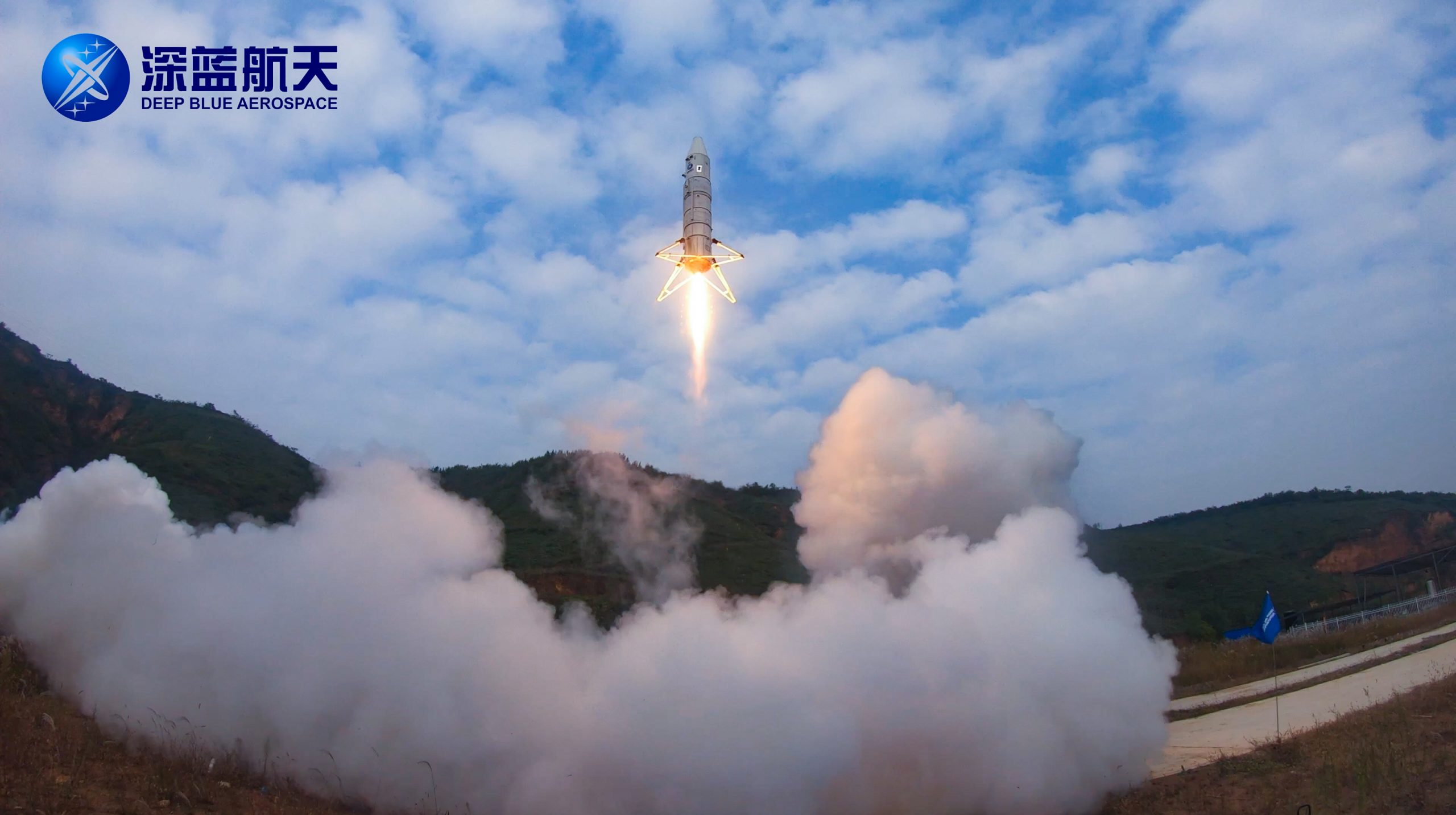 スペースX目指す中国新興企業、液体燃料ロケットの回収・再利用技術に挑む