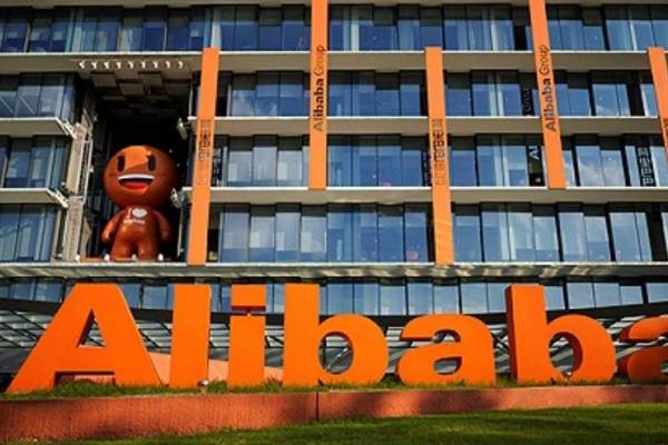 アリババ、21年10-12月期売上高10％増　株価は1年で60％下落