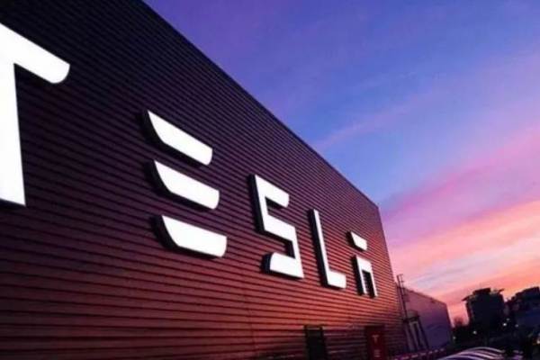米テスラ、世界5カ所目の工場は上海の可能性