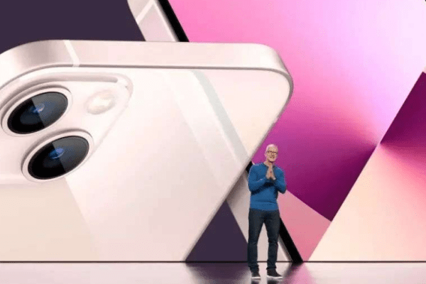 2021年、世界のスマホ売上高が過去最高に　iPhoneが半数近く占める