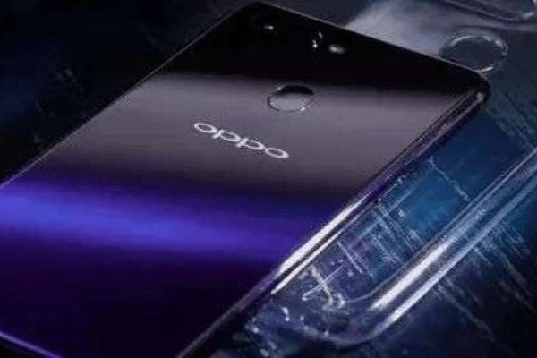 中国スマホ大手OPPO、デジタルキーでテスラと提携