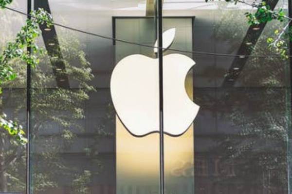 アップル、iPhone13 Proシリーズ販売好調　約1000万台増産を計画