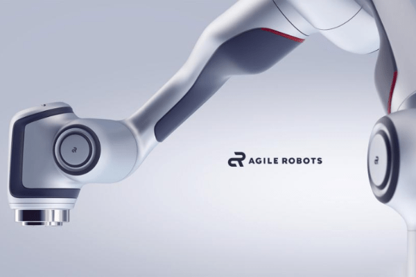 ソフトバンクG支援のAIロボット「AGILE ROBOTS」、鴻海子会社から資金調達　商業化加速