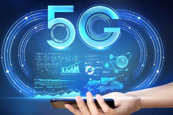 中国の5G対応スマホ出荷台数、22年3月は前年同月比41％減