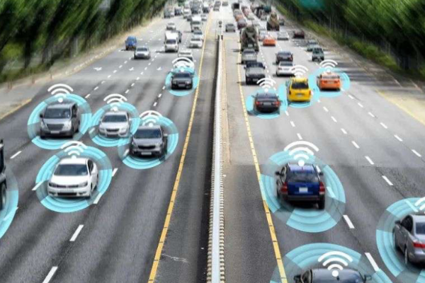 深圳市、中国初の「L3」自動運転車も指定区間で走行可能に