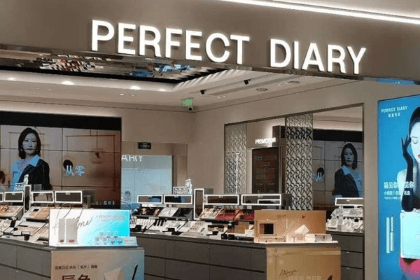 中国コスメ「PERFECT DIARY」、22年4～6月期売上高約190億円　昨年同期比37.6％減
