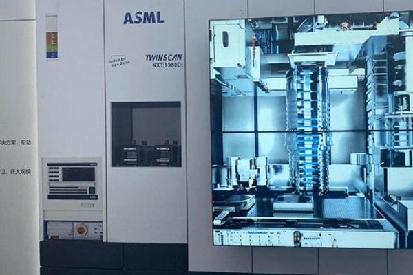 半導体装置大手ASML、中国の従業員数1500人以上に　同国事業の成長を後押し　